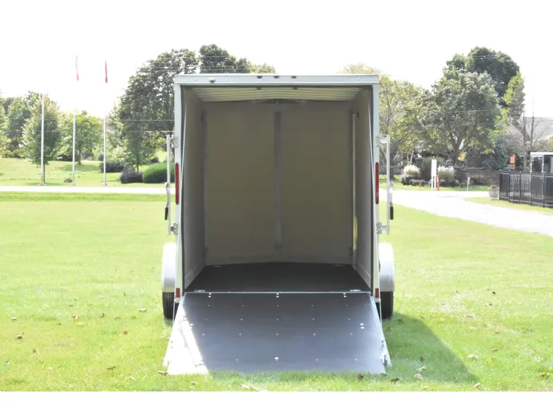 2026 Gator Galvanized Enclosed 6' x 12' SA