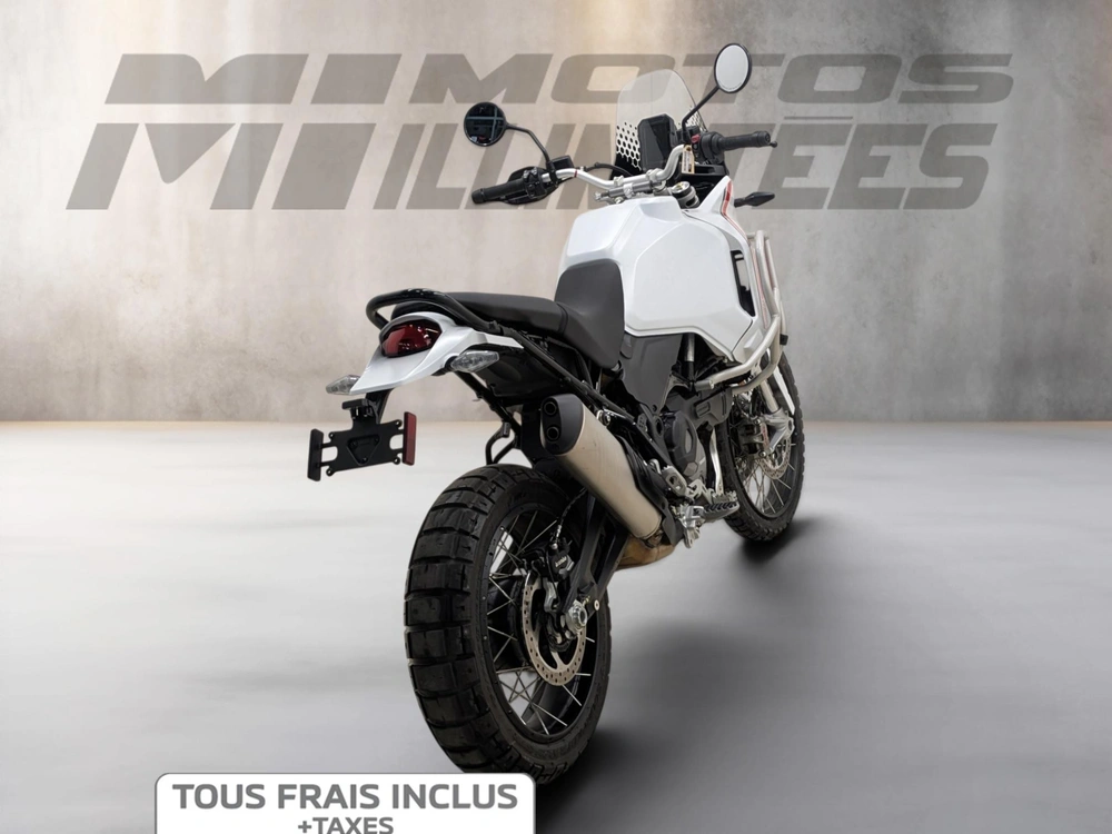 Ducati Desert X 2024 alt