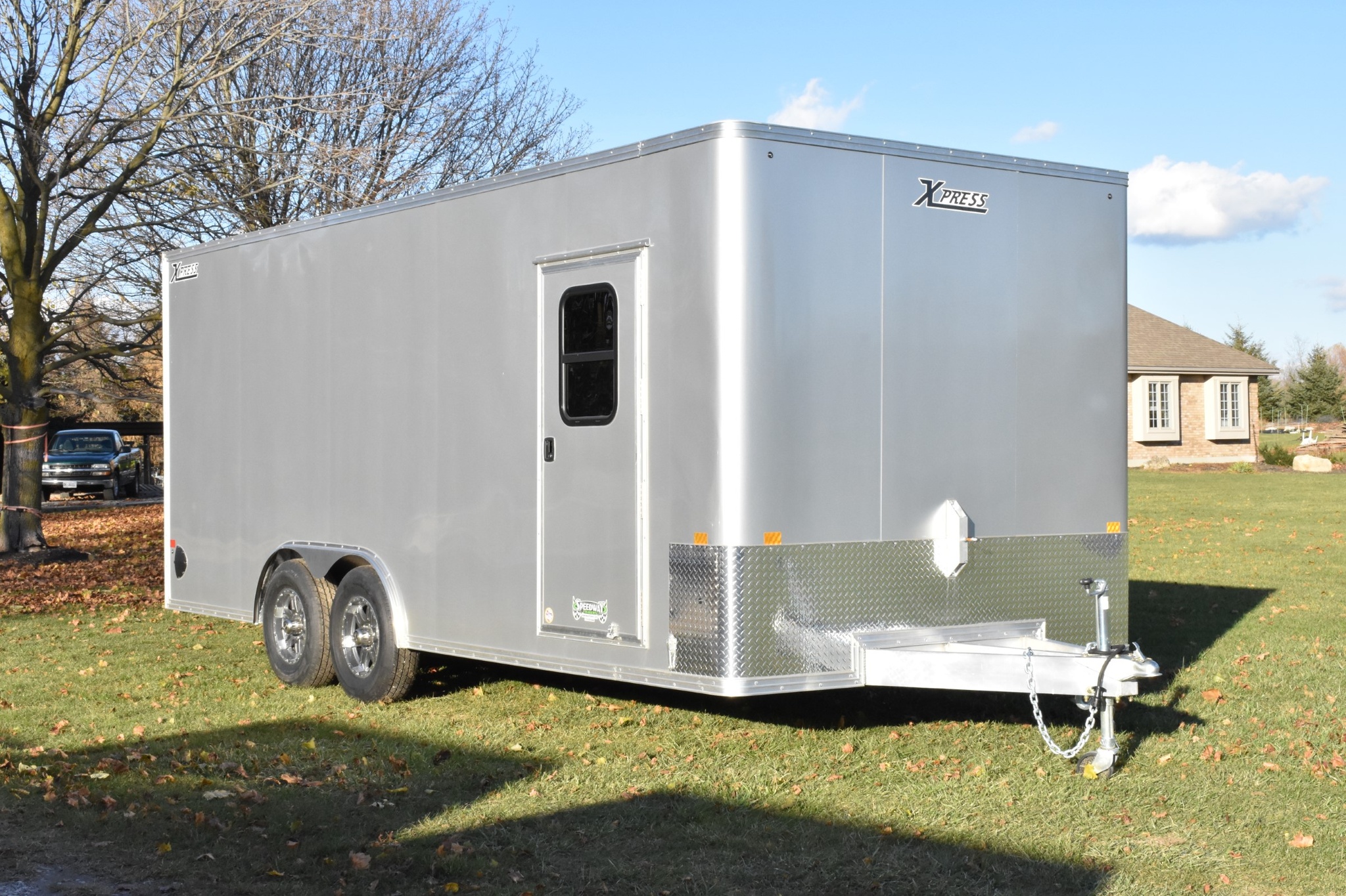 2024 Alcom Aluminum Enclosed 8.5' x 20' Tandem Axle thumbnail 10