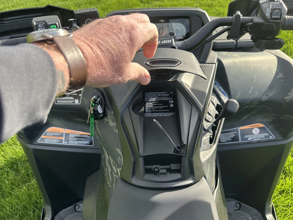2026 Can-am Outlander Max Backcountry 1000 alt