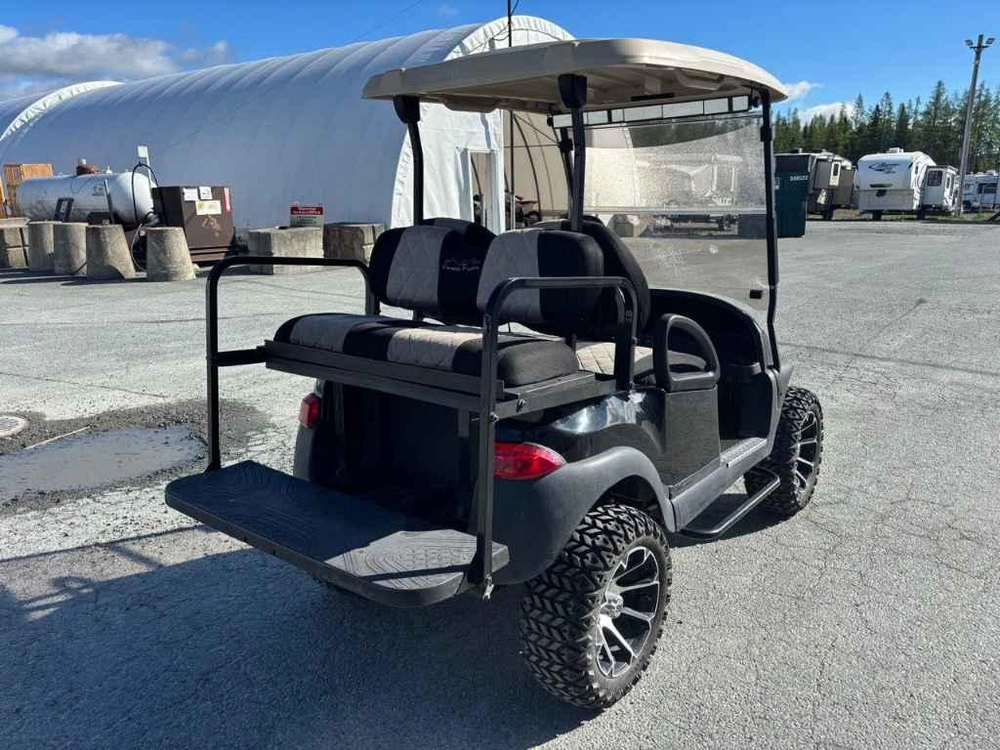Club Car Precedent 2015 alt