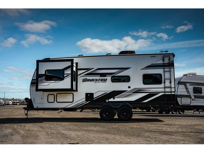 Grand Design Momentum 21g 2025 alt