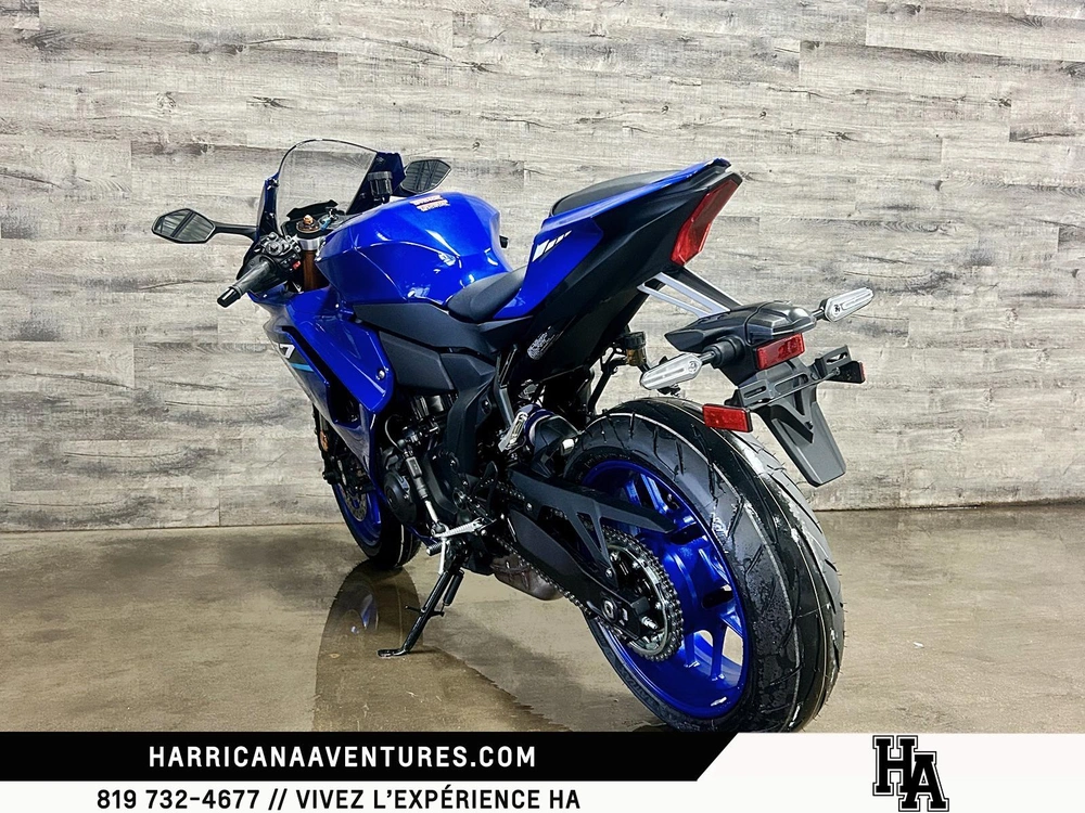 Yamaha Yzf-r7 Bleu 2026 alt