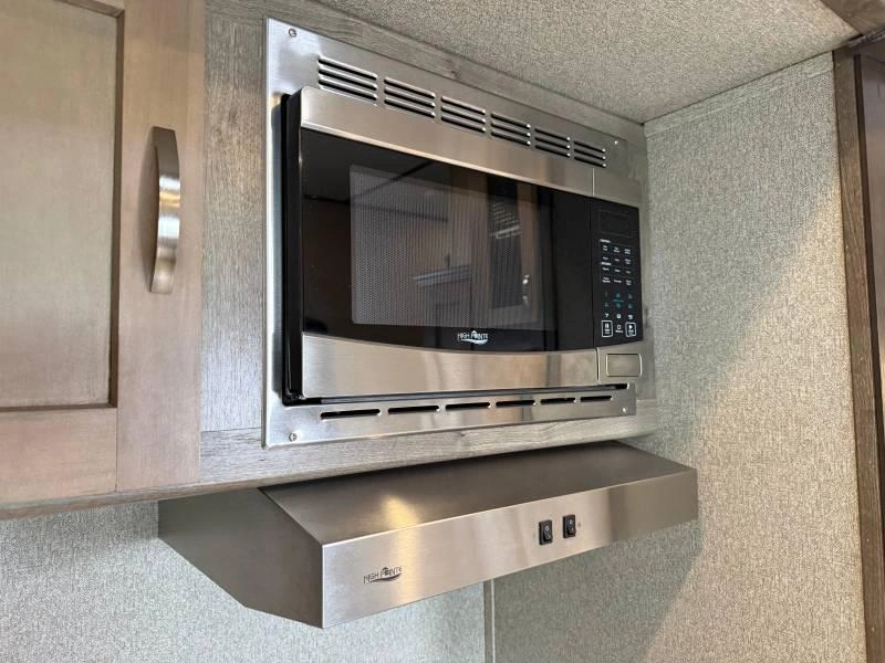 2019 Keystone Rv Sprinter 3530fwden alt