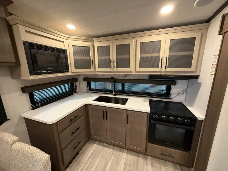 Keystone Rv Cougar 23mle 2026 alt
