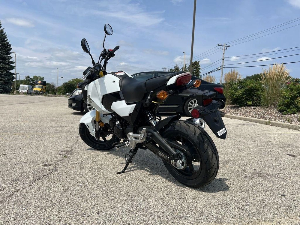 2026 Honda Grom Abs alt