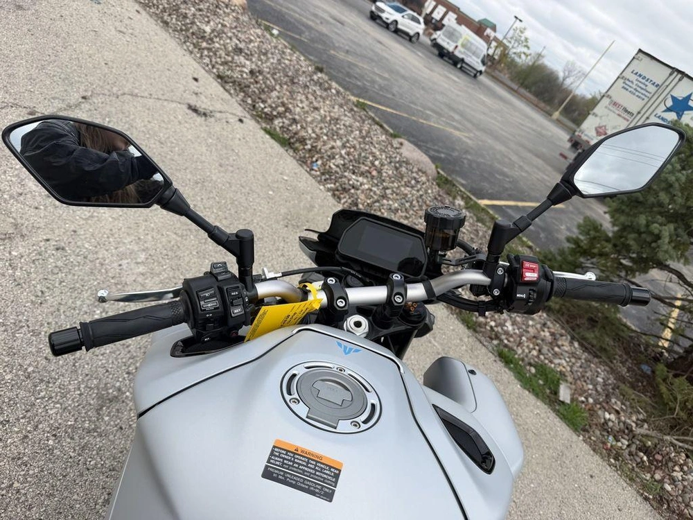 2026 Yamaha Mt-10 alt