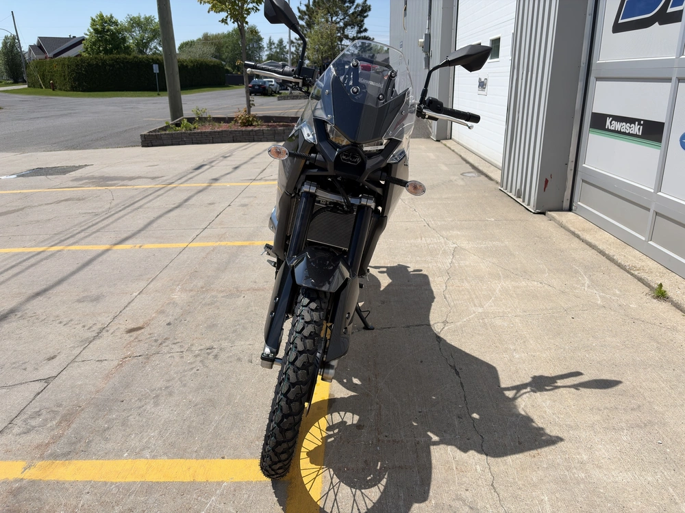 Kawasaki Kle500 2026 alt