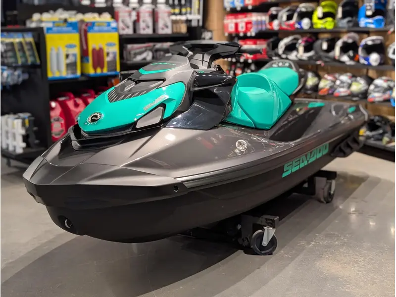 2026 Sea-Doo GTI 170 SE - Eclipse Black and Laguna Green thumbnail 3