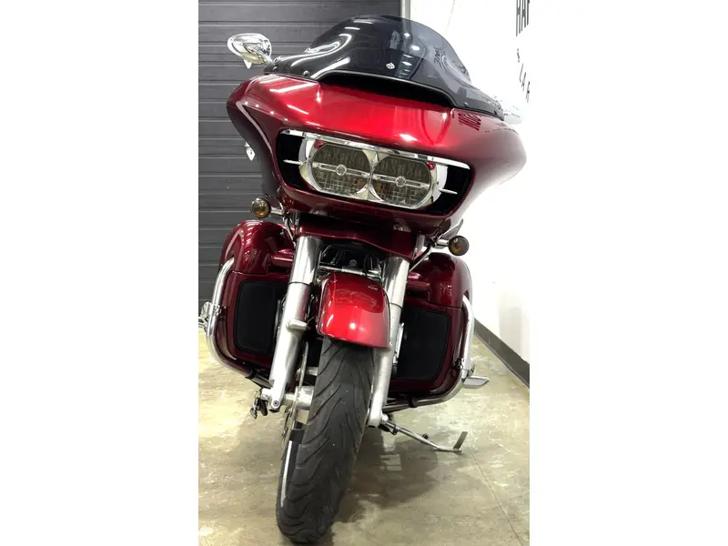 2016 Harley-Davidson ROAD GLIDE S FLTRXS thumbnail 2