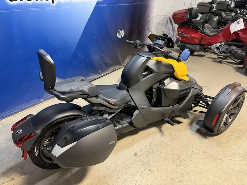 2021 Can-Am RYKER 900 ACE thumbnail 6