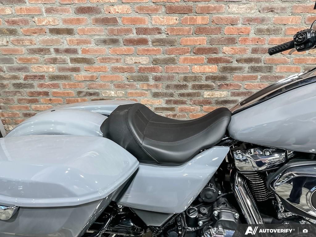 2026 Harley-Davidson STREET GLIDE thumbnail 18