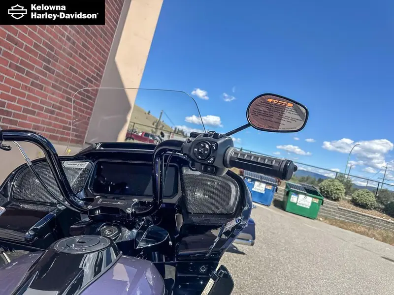 2026 Harley-Davidson FLTRXL - Road Glide® Limited thumbnail 16
