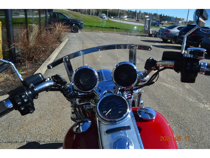 2020 Harley-Davidson FLHR thumbnail 6