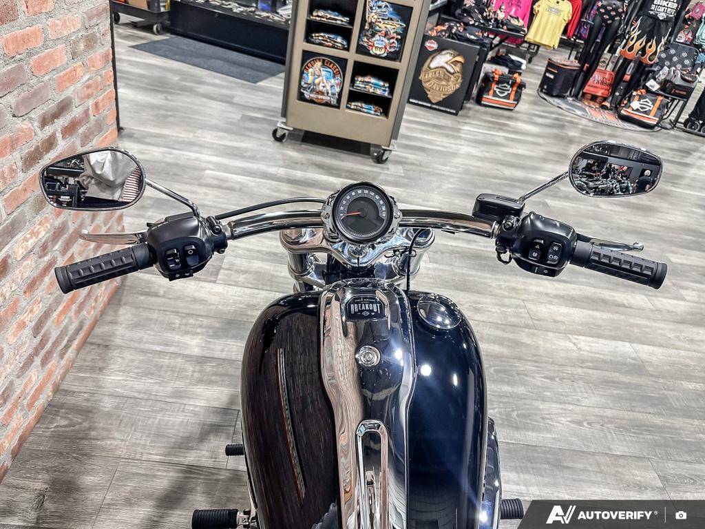 2026 Harley-Davidson BREAKOUT thumbnail 11