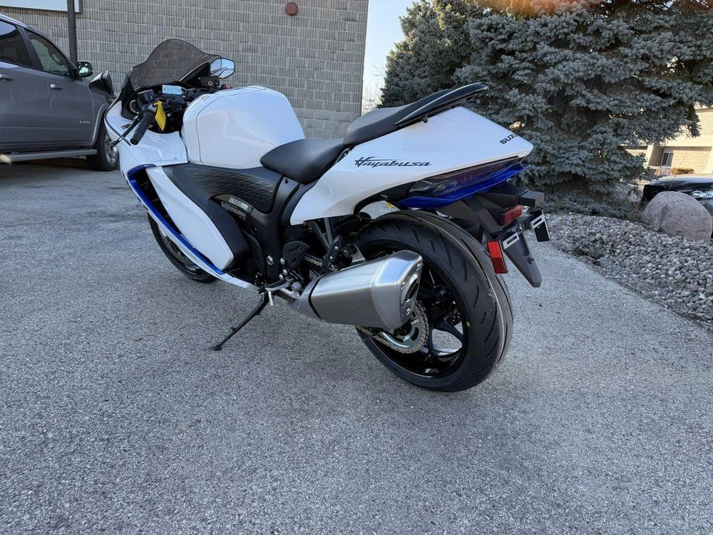 2026 Suzuki Hayabusa alt