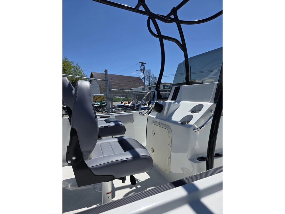 2026 Pro Sports 180bw W/ Cushion Pkg + Mercury 90hp Exlpt + Merc And Galvanized Trailer