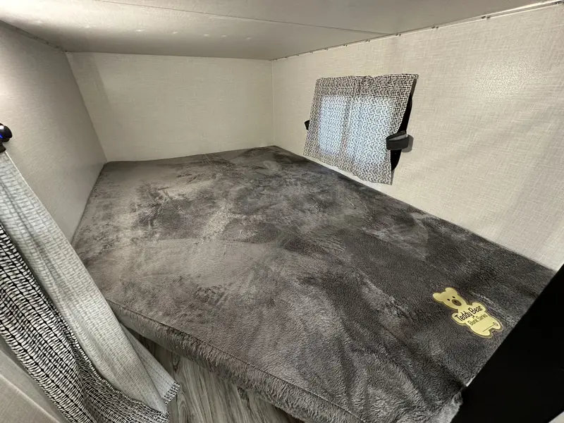 2023 Venture RV Sporttrek 312VBH thumbnail 30