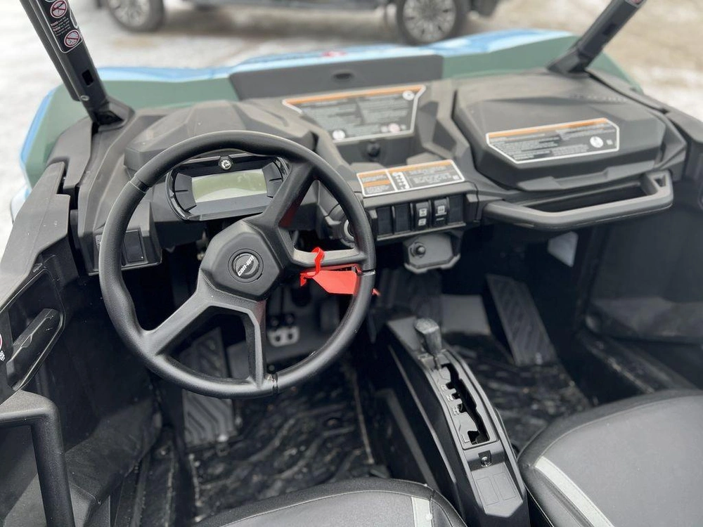 2025 Can-am Commander Dps 700 alt
