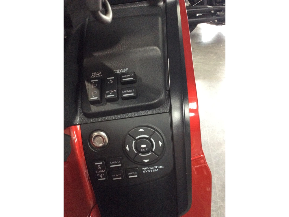 2017 Honda Goldwing 1800 alt