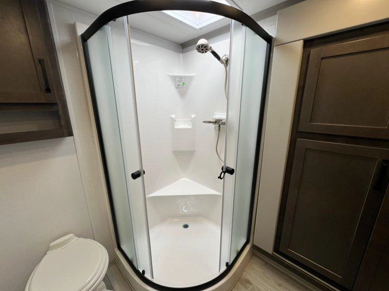 Keystone Rv Montana 295rl 2025 alt