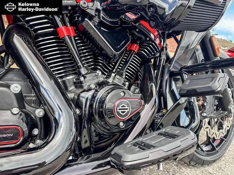 2026 Harley-Davidson FLTRXSTSE - CVO™ Road Glide® ST thumbnail 17
