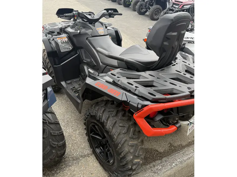 2020 Can-Am Outlander 650 Max thumbnail 3