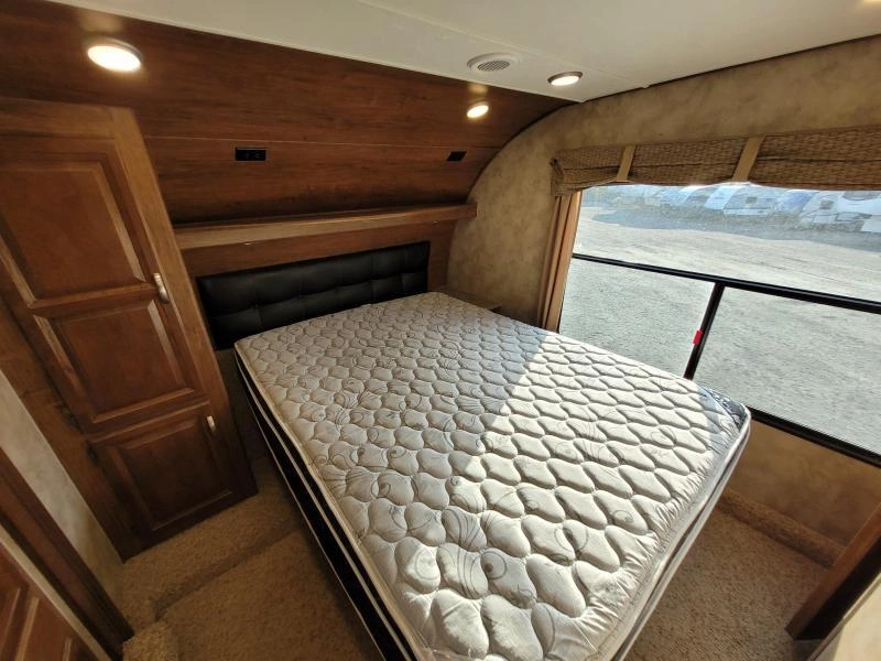 Crossroads Cruiser 305rs 2015 alt