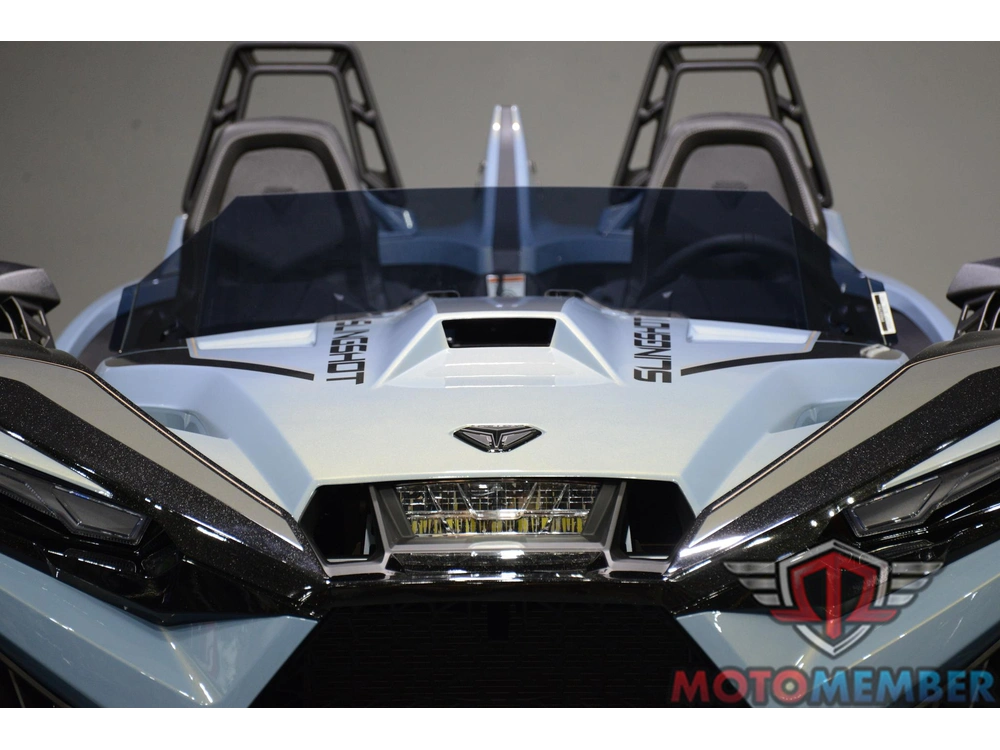 2026 Slingshot Signature Edition Autodrive alt