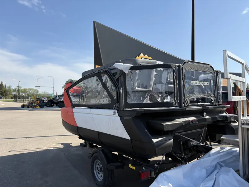 2026 Sea-Doo Switch Compact - 130 HP thumbnail 3