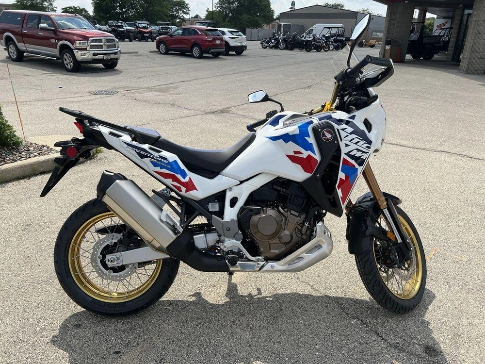 2025 Honda Africa Twin Adventure Sports Es alt