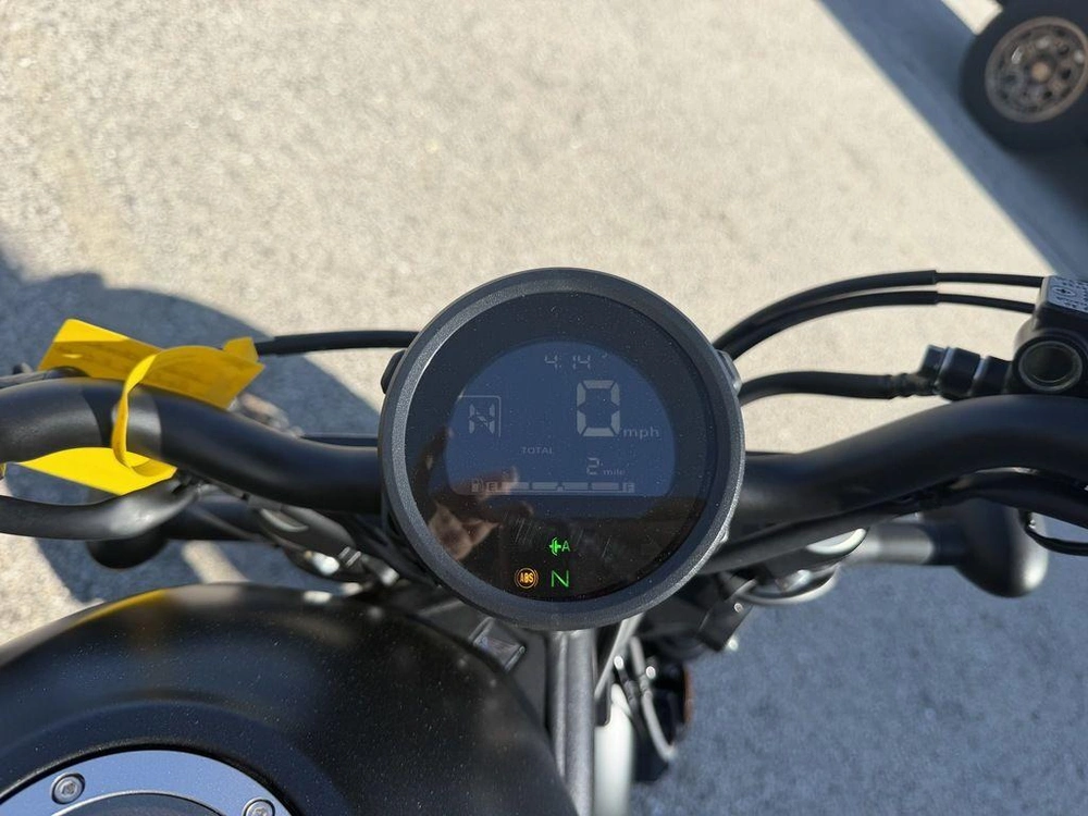 2026 Honda Rebel 300 E-clutch alt