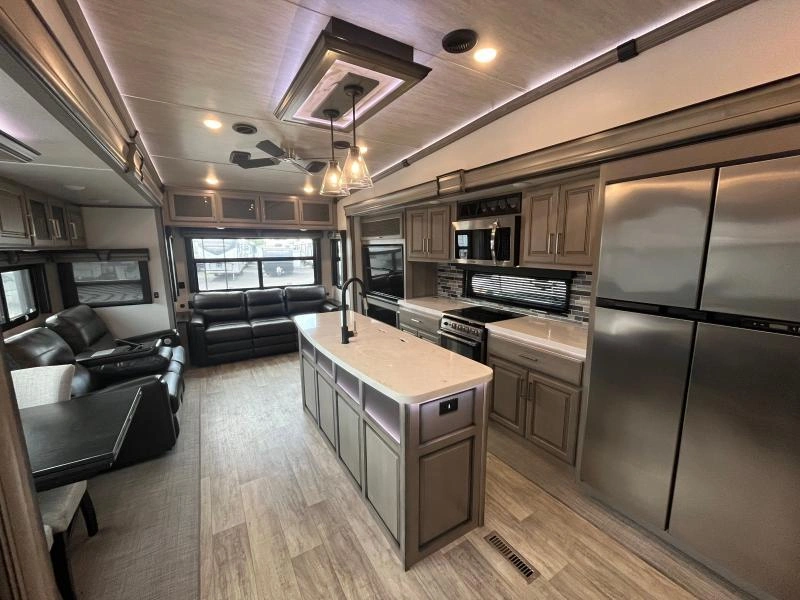 Keystone Rv Montana 3781rl 2021 alt