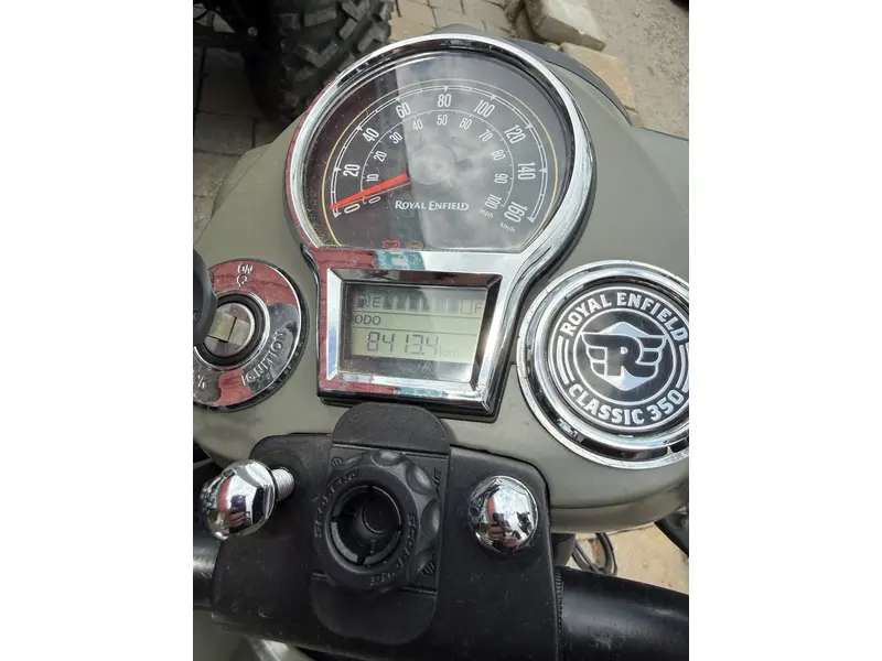 2023 Royal Enfield classic 350 thumbnail 4