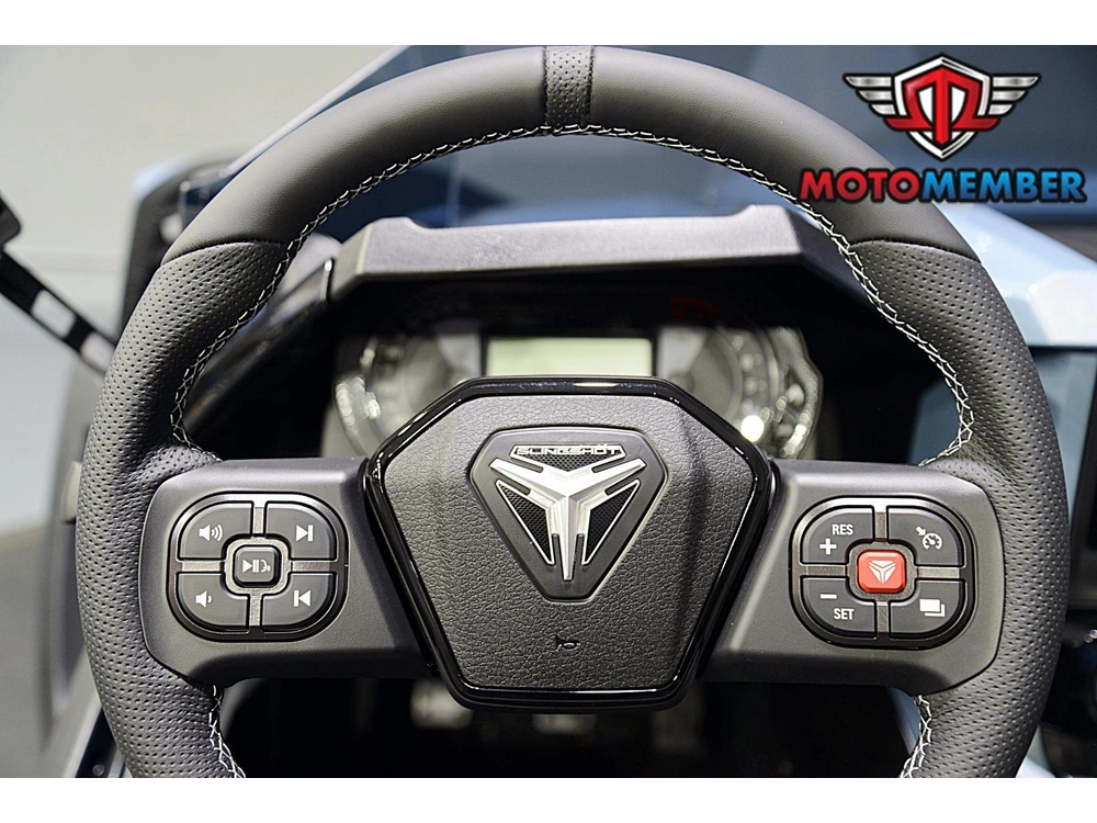 2026 Slingshot Signature Edition Manual alt