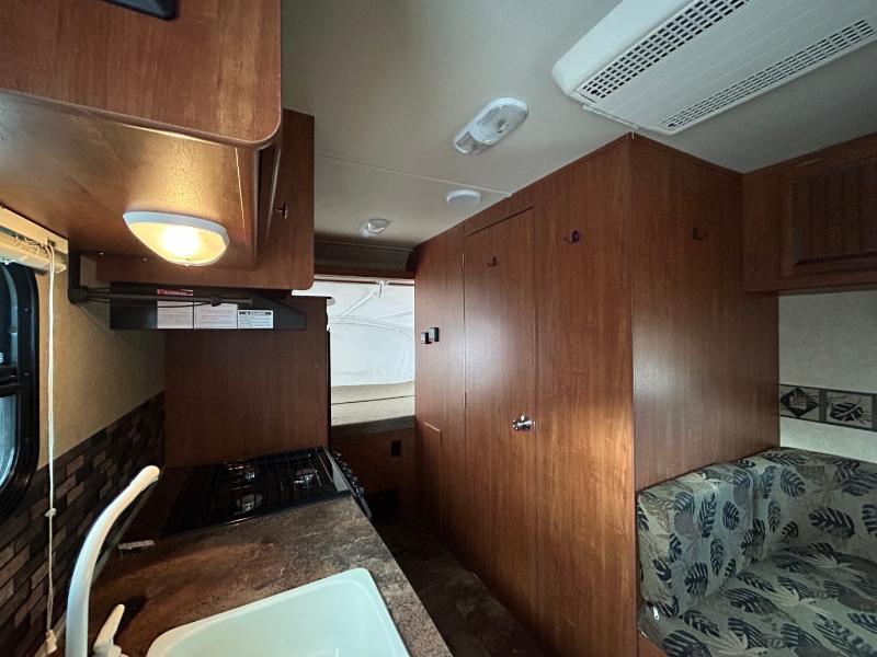 2014 Jayco Jay Feather thumbnail 7