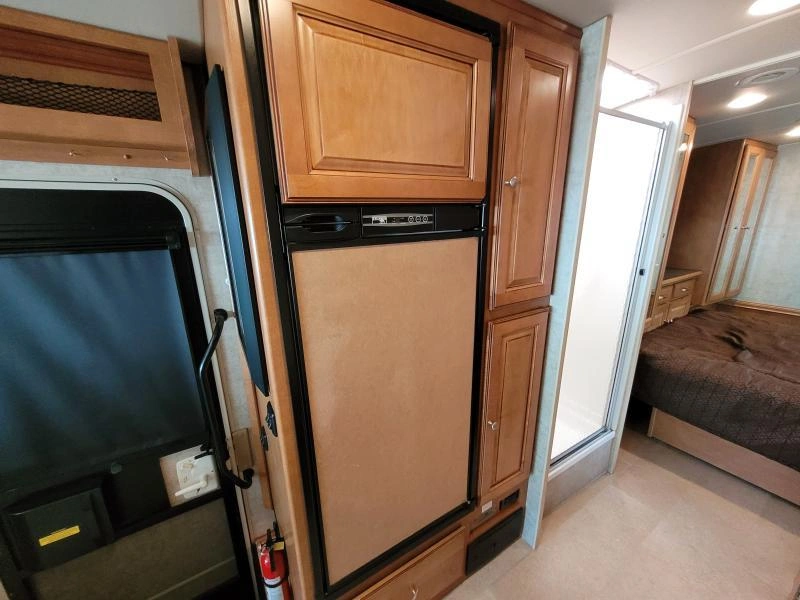 Itasca Sunstar Lx 30t 2016 alt