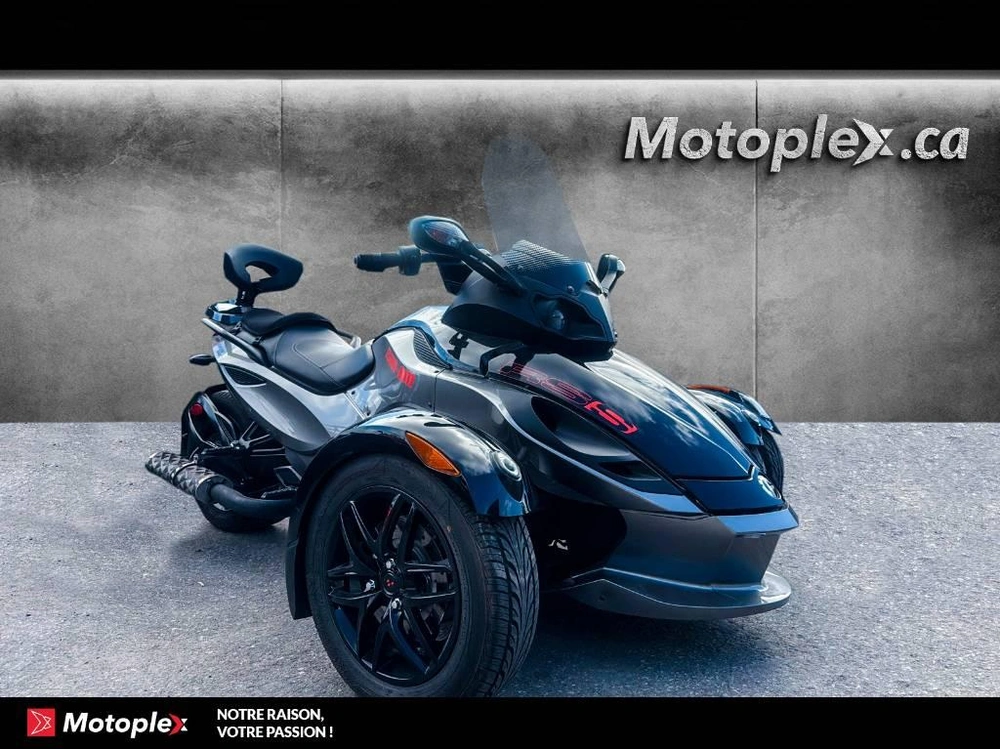 Can-am Spyder Rss Se5 2011 alt