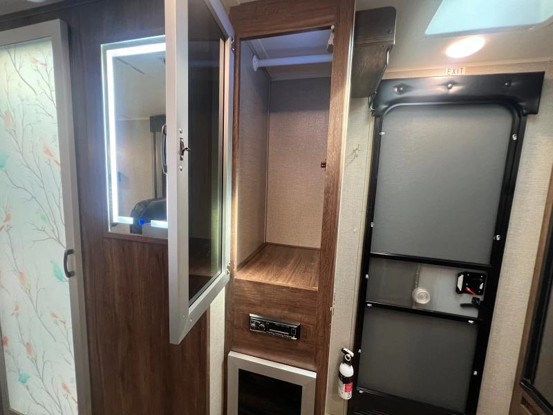 Travel Lite Falcon 22rk 2019 alt