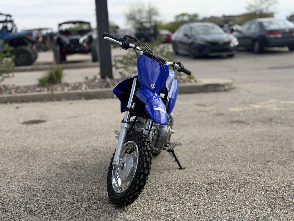 2026 Yamaha Tt-r50e alt