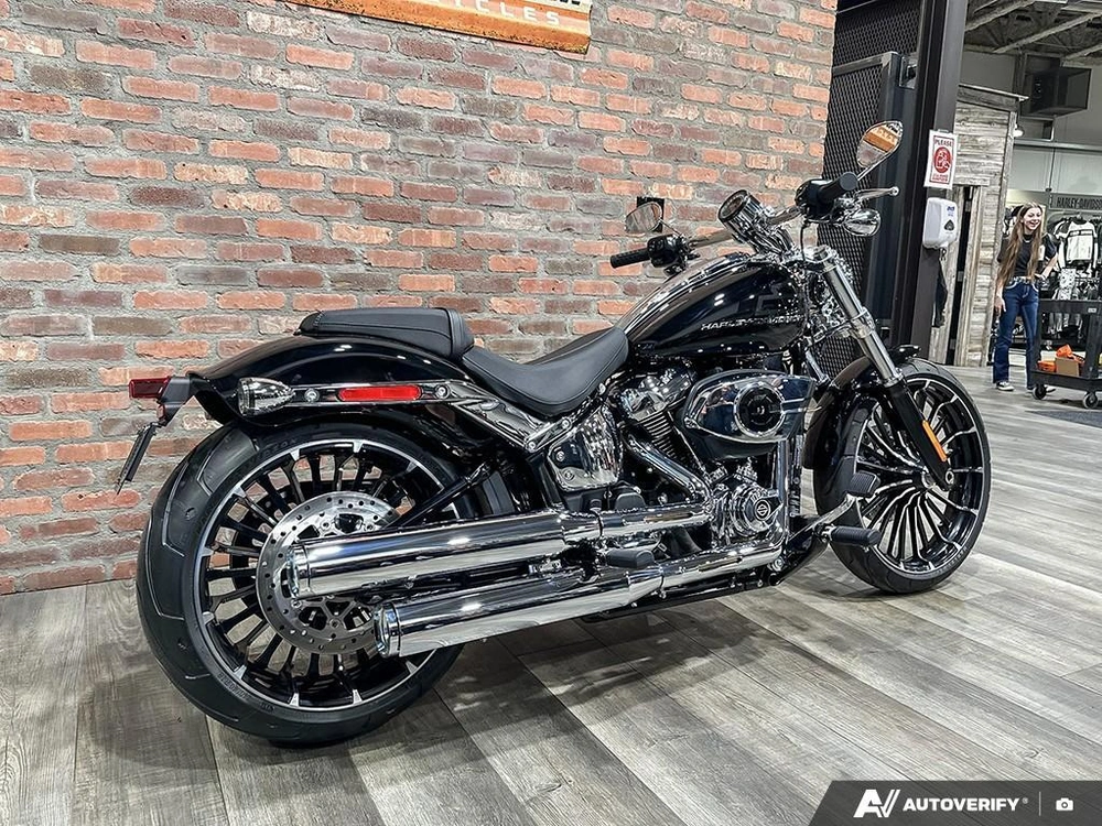 2026 Harley-davidson Breakout alt