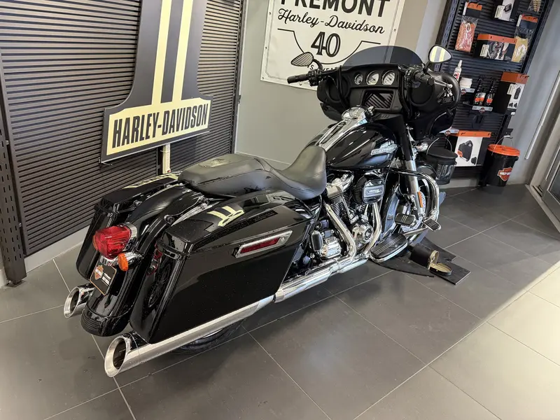 2022 Harley-Davidson FLHX STREET GLIDE FLHX thumbnail 7