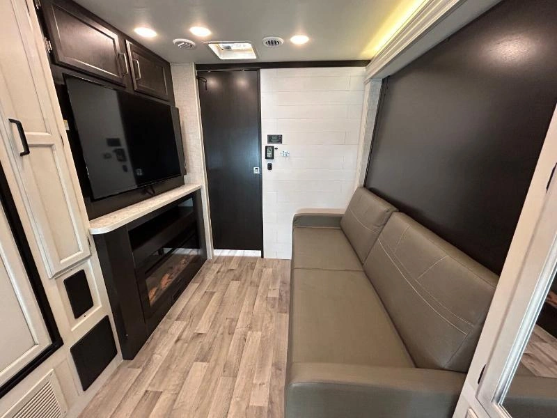 Jayco Redhawk 26m 2023 alt