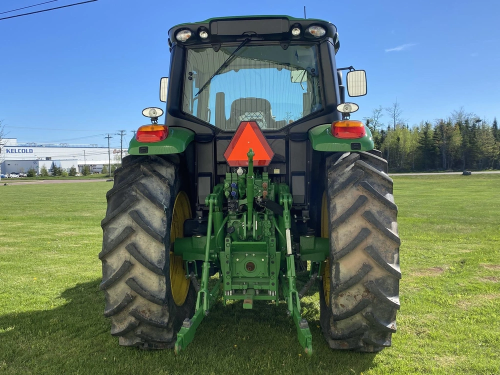 2025 John Deere 6120m alt