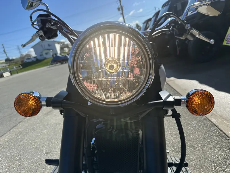 2026 Kawasaki Vulcan 900 Classic thumbnail 9