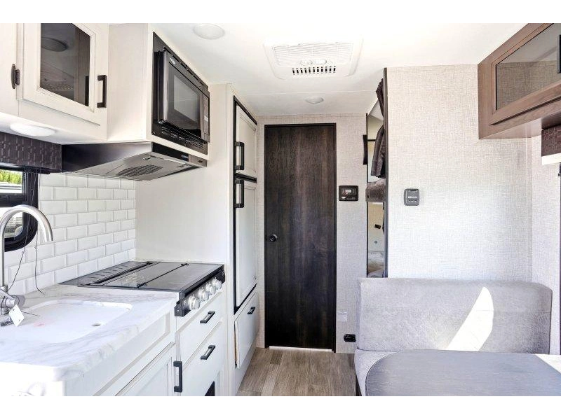 Jayco Jay Feather 171bh 2022 alt