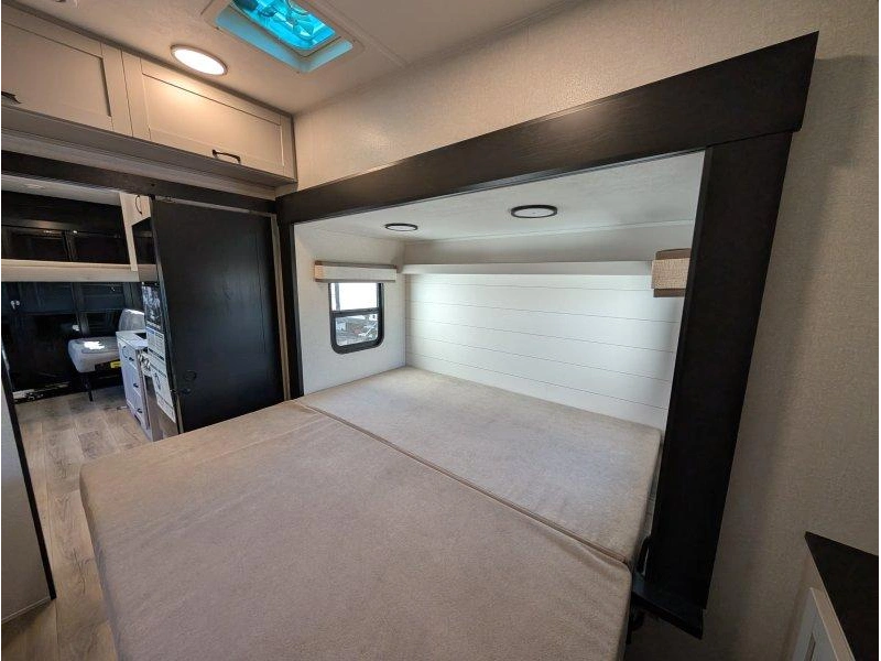 Jayco Seismic 214 2027 alt
