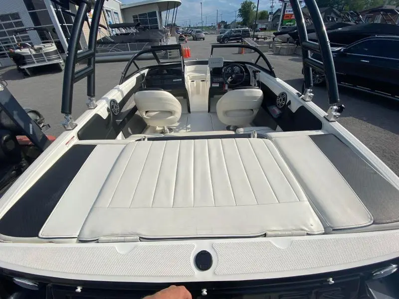 2016 Bayliner 185BR thumbnail 19
