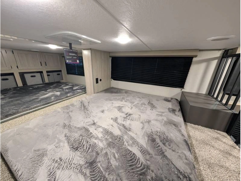 Coachmen Catalina 44condo 2026 alt