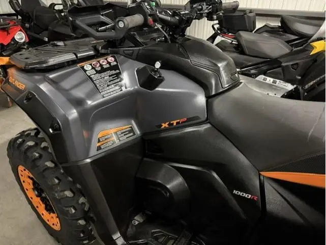 2025 Can-Am OUTLANDER MAX XT-P 1000R thumbnail 3